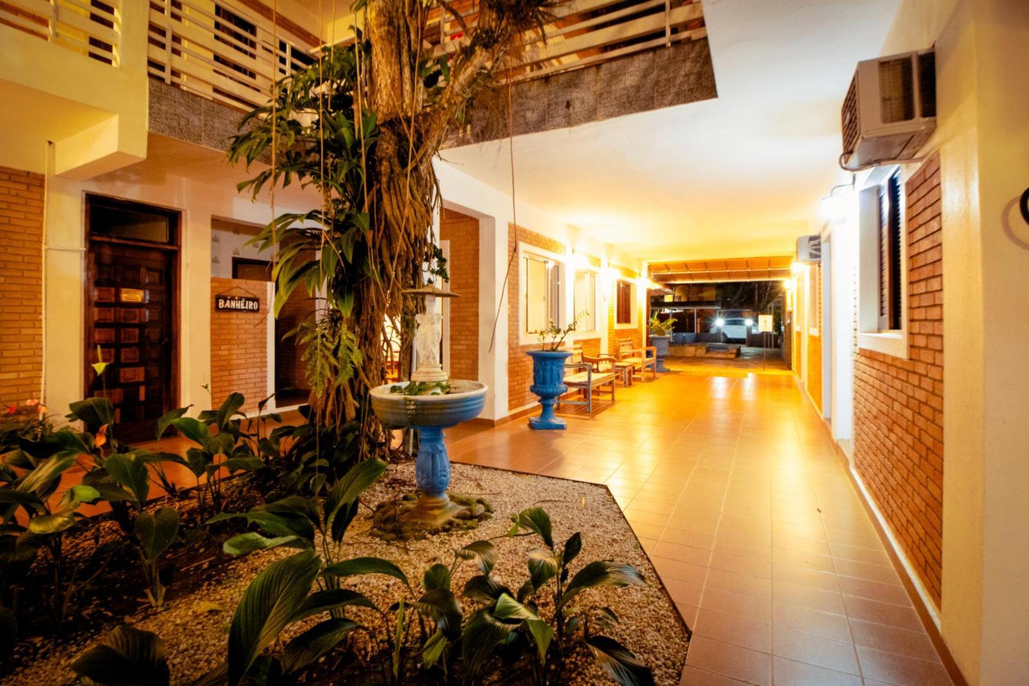 Velinn Pousada Ubatuba Tropical Exteriör bild